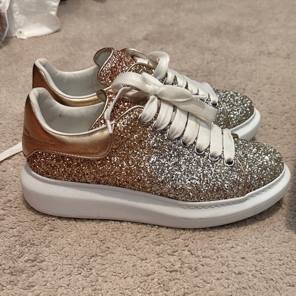 Alexander McQueen Glitter Sneakers - Picture 5 of 7
